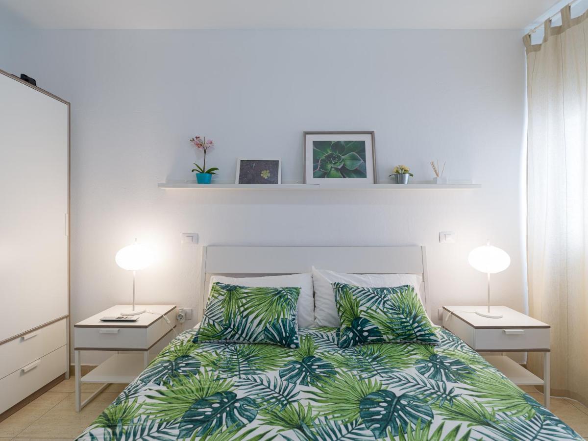 La Isla Apartman Vecindario  Kültér fotó