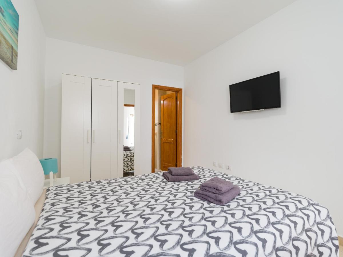 La Isla Apartman Vecindario  Kültér fotó